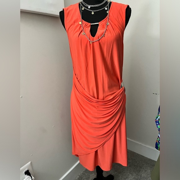 WOMEN’S DRESS SIZE 16 - Picture 1 of 5